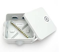 Шина уравнивания потенциалов Greenel GE41360  ШДУП/КУП  Коробка 85*85*40мм открытой установки IP44  6 гермовводов шина 6х9 8 групп  GE41360