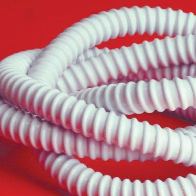 Труба гибкая армированная д.20 мм DKC 57020 (кратно 30)